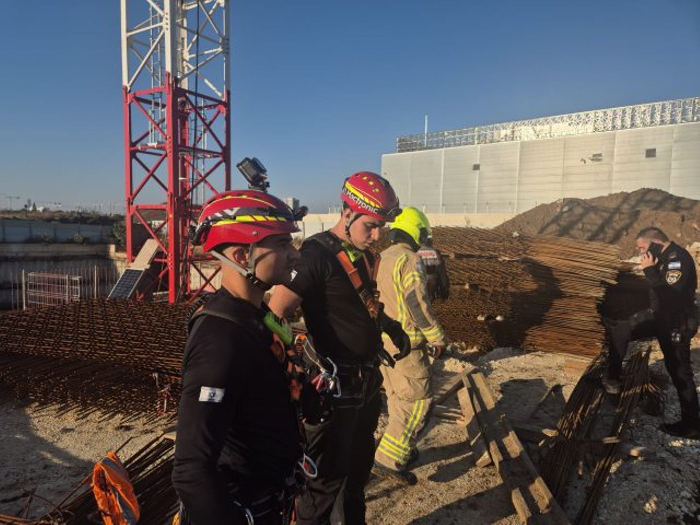 אור יהודה: פועל בן 30 נהרג באתר בנייה