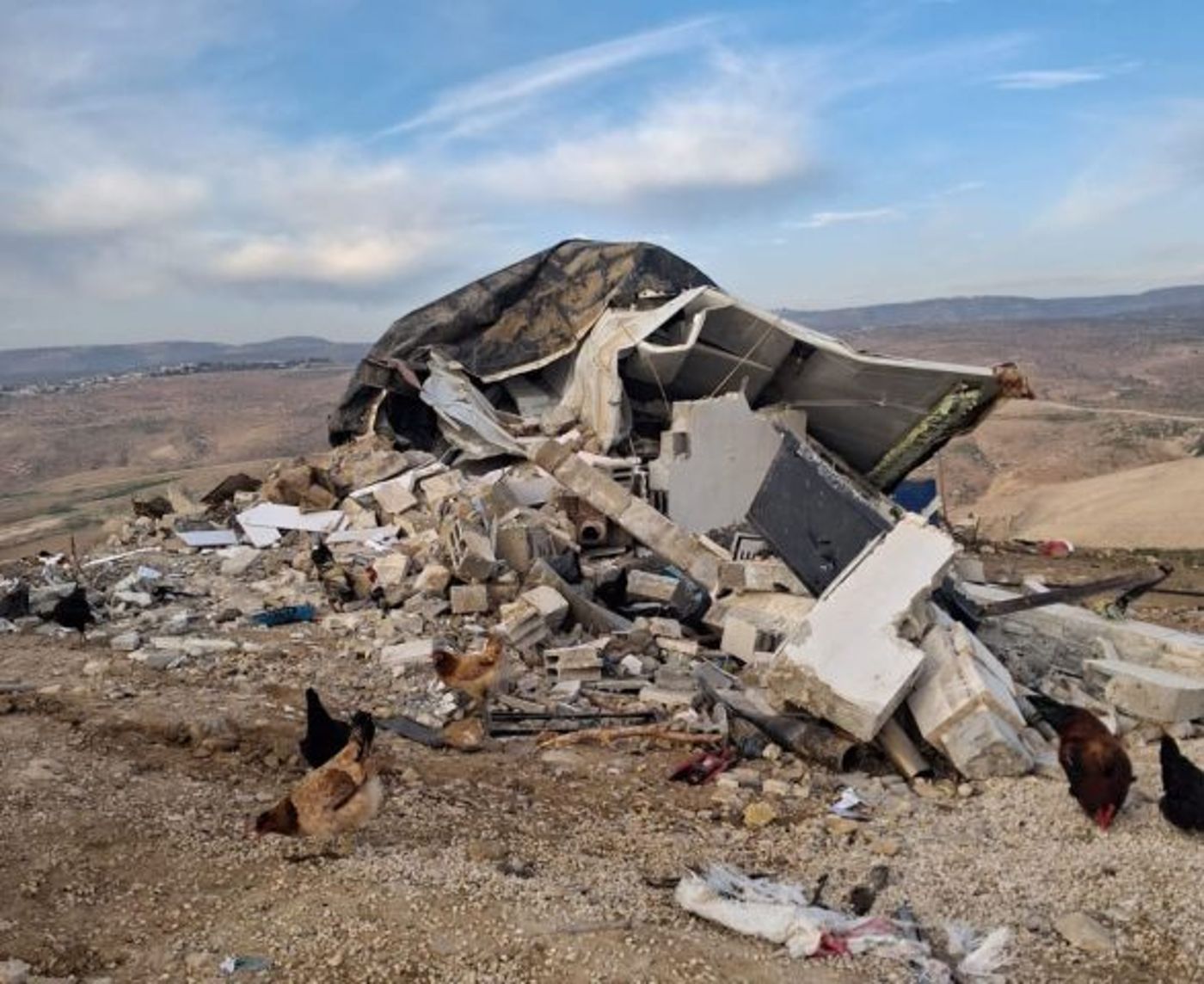 הרס גבעת מקנה אברהם |