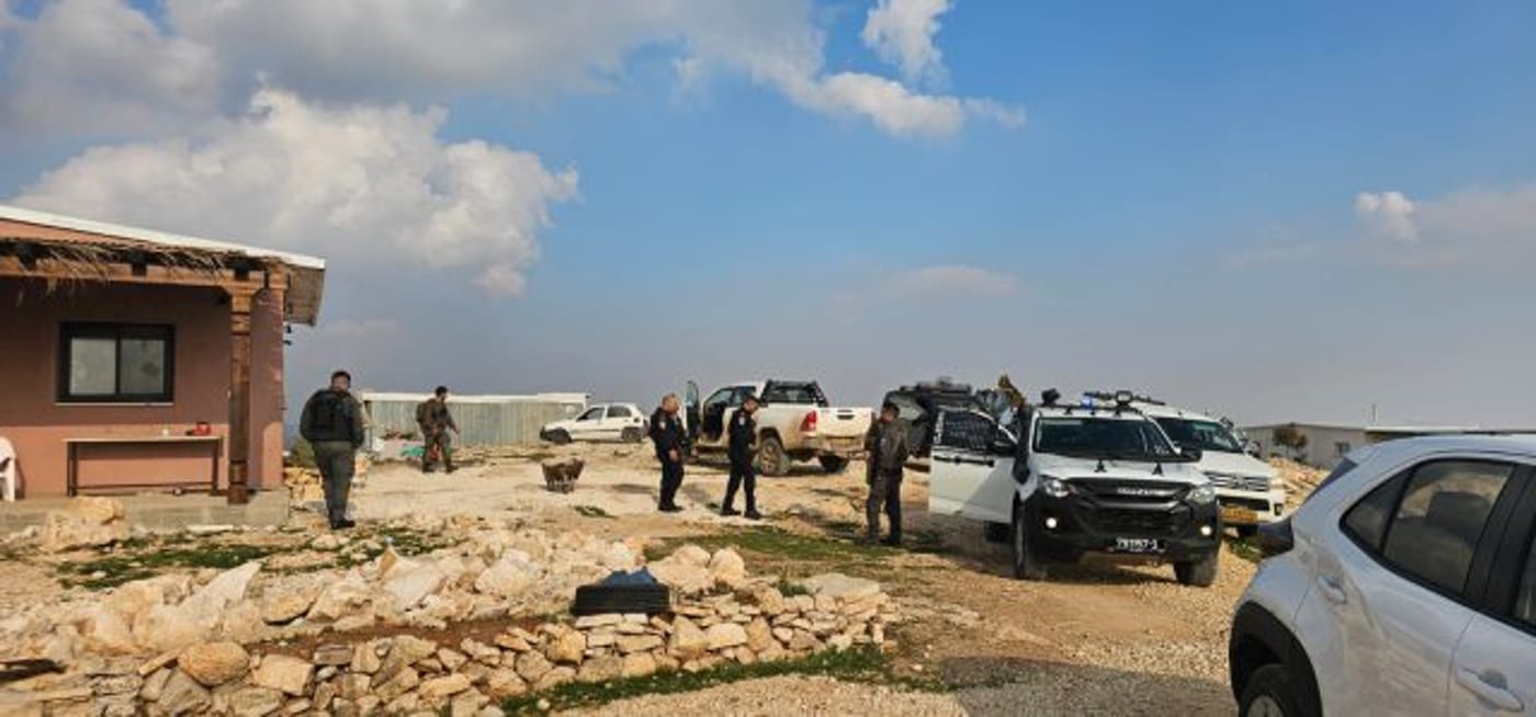 הכוחות בחוות חנינא |