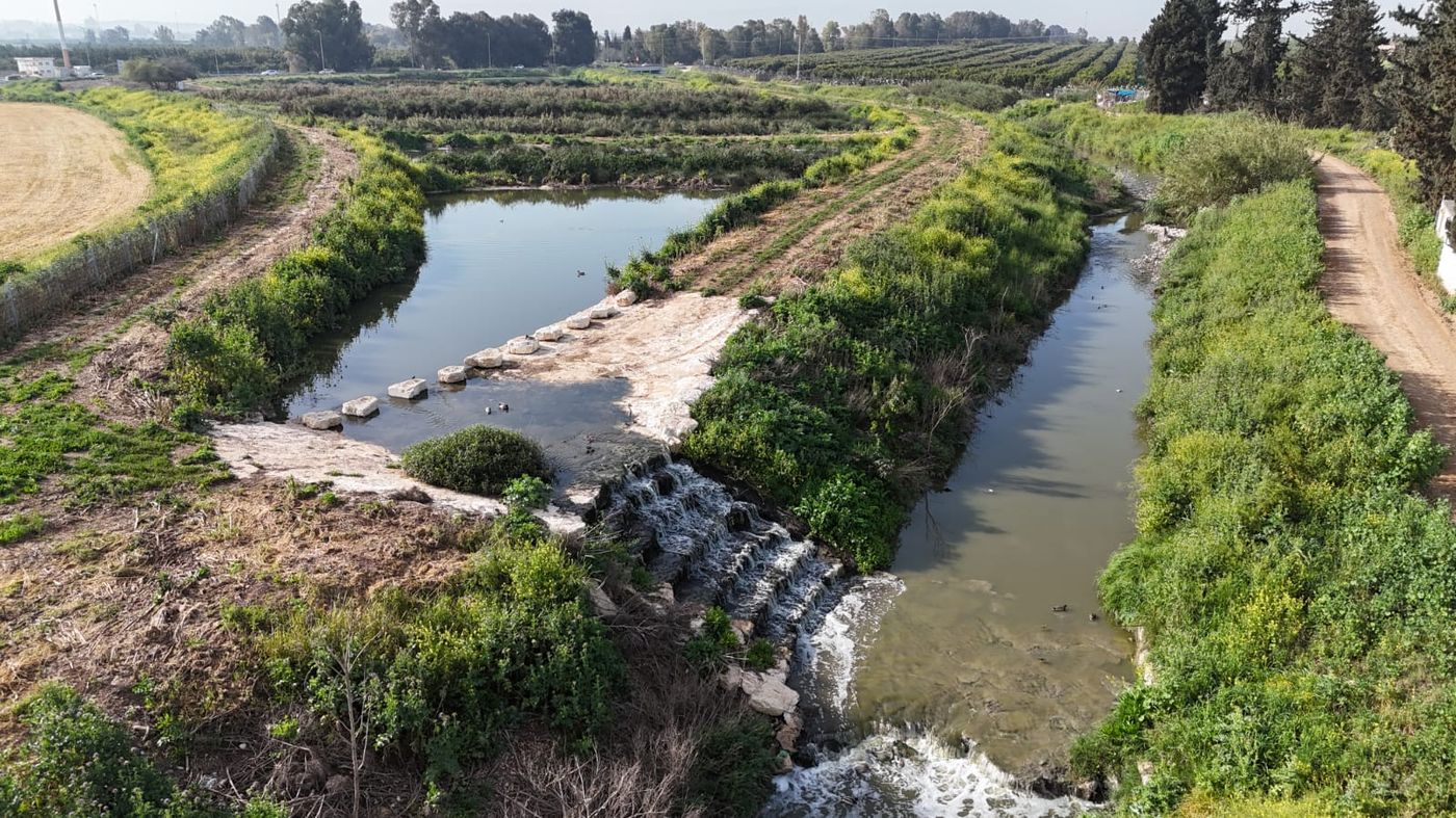 נבלם זיהום נחל אלכסנדר ממסיק הזיתים ברשות הפלסטינית