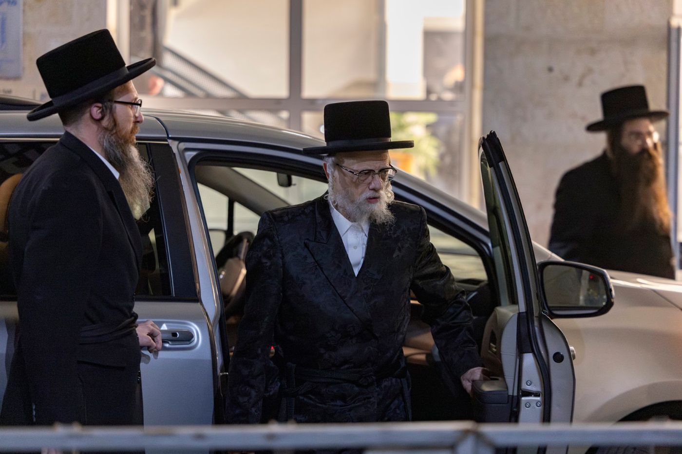 האדמו"רים התכנסו לדון על חוק הגיוס ולא החליטו