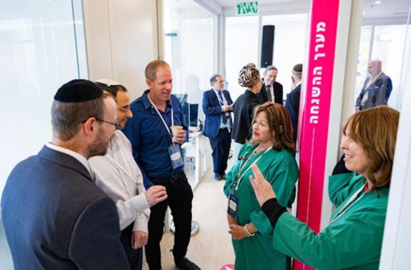 שותפים למסע החיים: סיפורי הנס נחשפו בחנוכת בית מכון פוע"ה