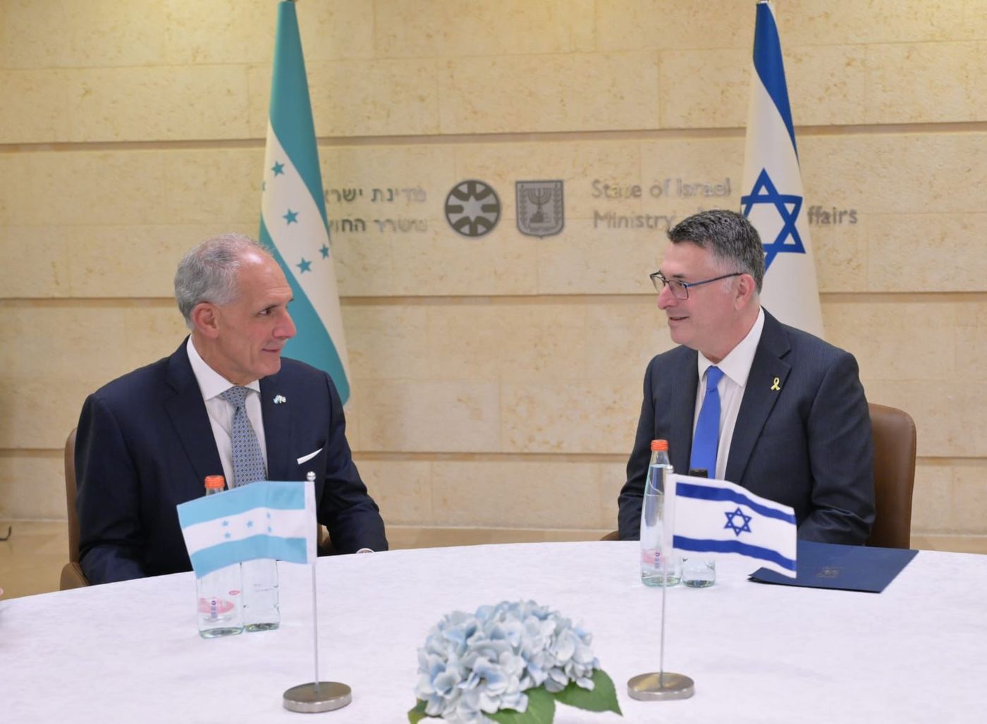 נשיא הונדורס הנבחר: כבר ביום הראשון – נקבל את השגריר הישראלי