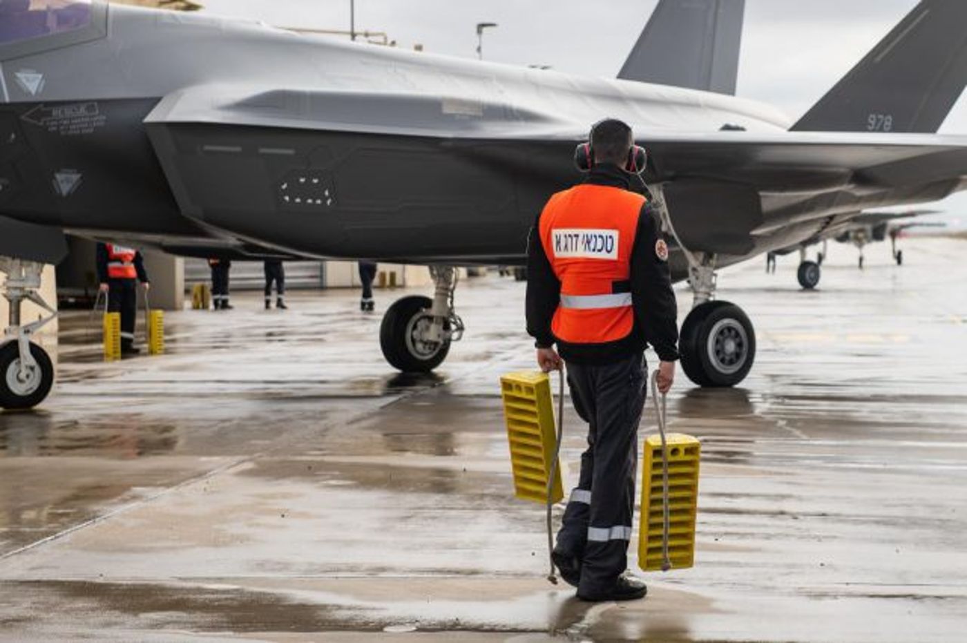 שלושה מטוסי ״אדיר״ (F-35i) |