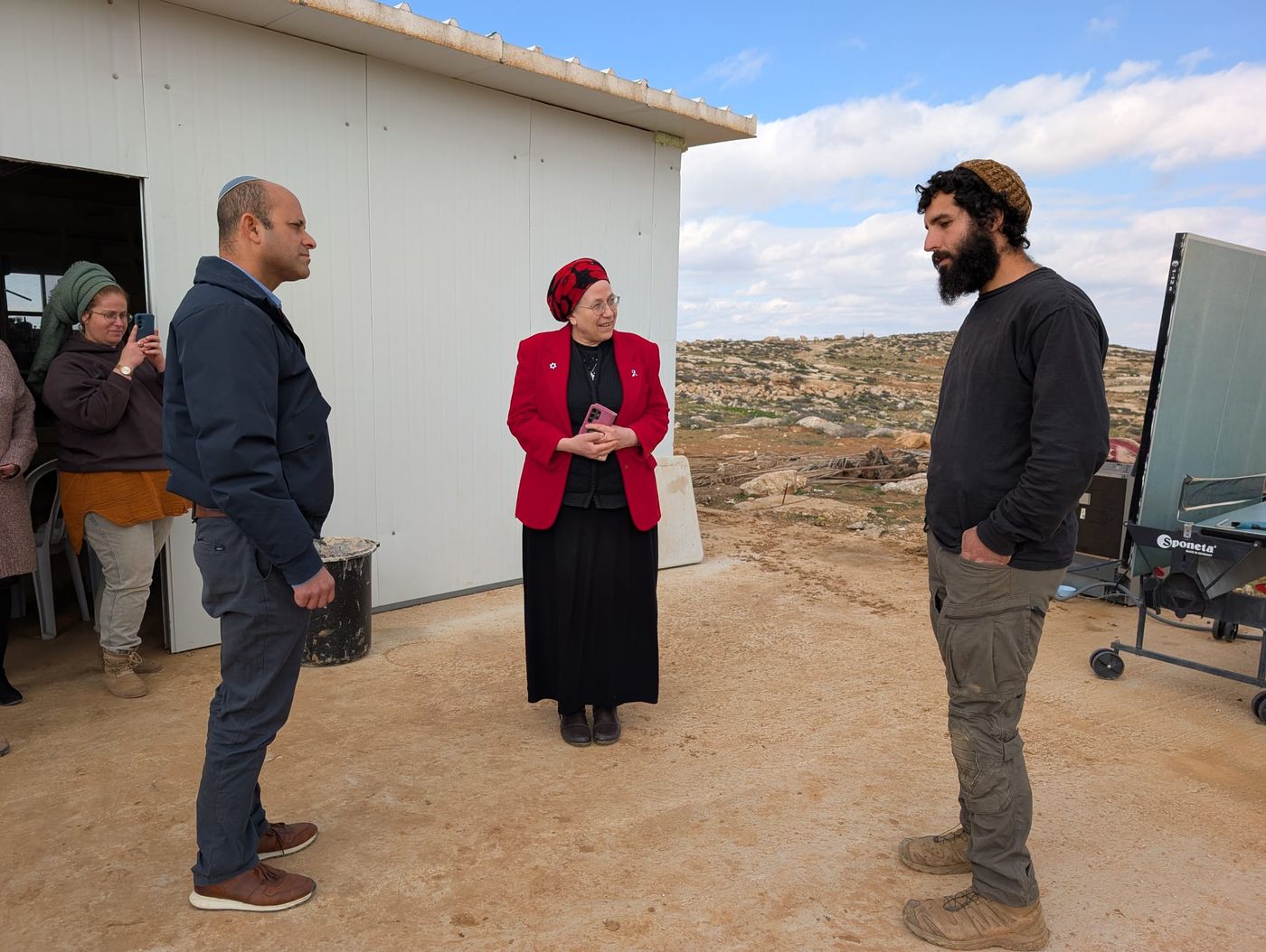 סטרוק בהר חברון: "החוות מגנות על מדינת ישראל"
