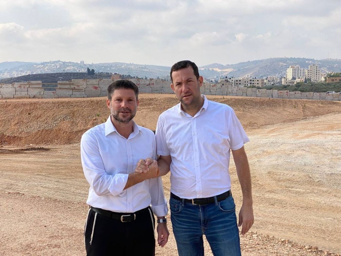 יוסי דגן והשר סמוטריץ'