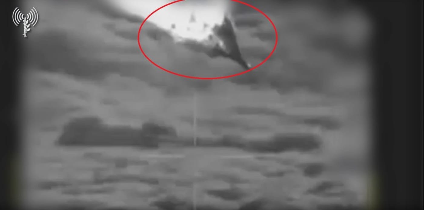 תיעוד: חיל האוויר מיירט כטב"מים ומשגרים של חיזבאללה
