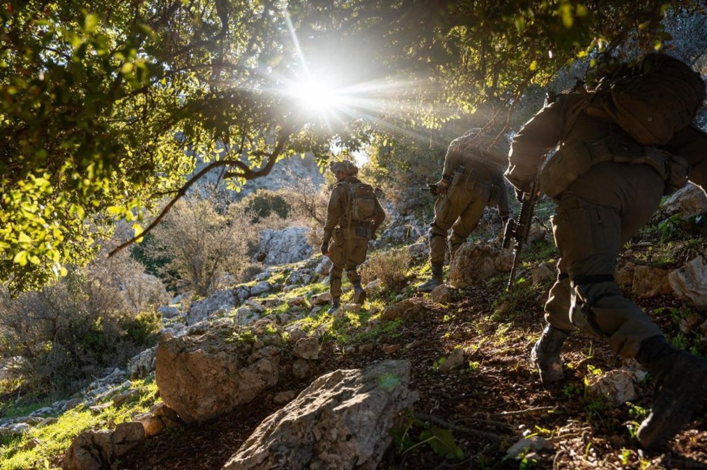 צמוד לגבול: אותרו עמדות שהייה של חיזבאללה