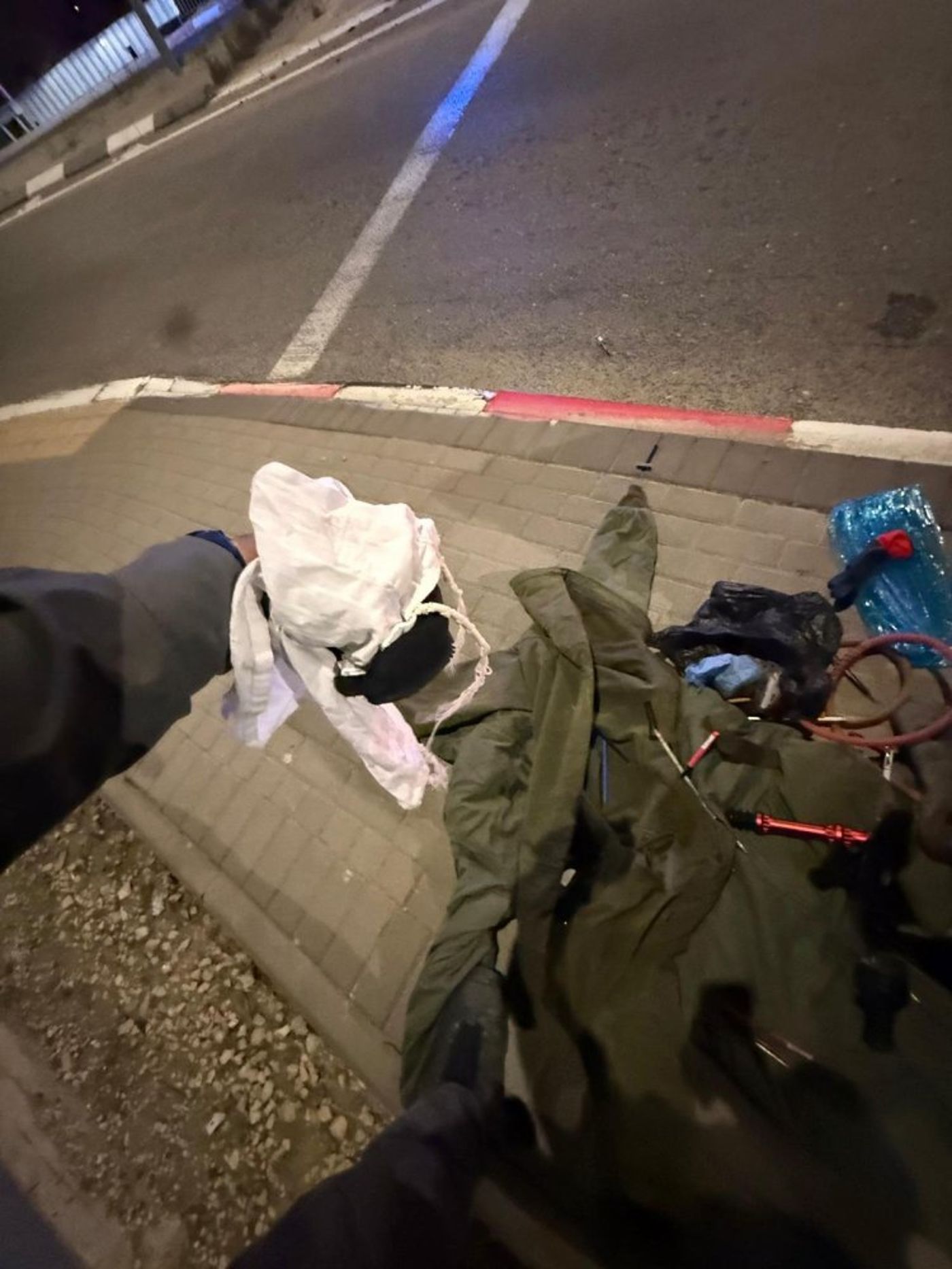 הבידוד שנתפס בידי החשודים, צילום: דוברות המשטרה