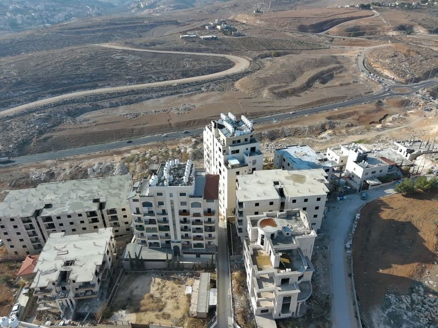 המבנה הלא חוקי בגוש עציון