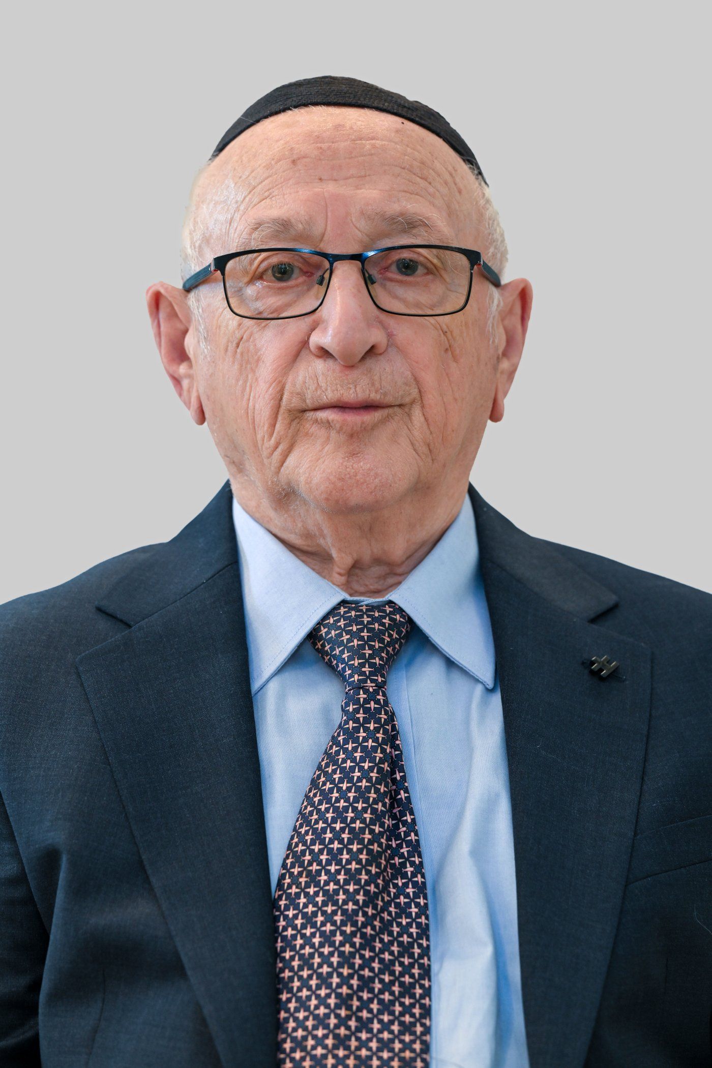 מנחם נאמן