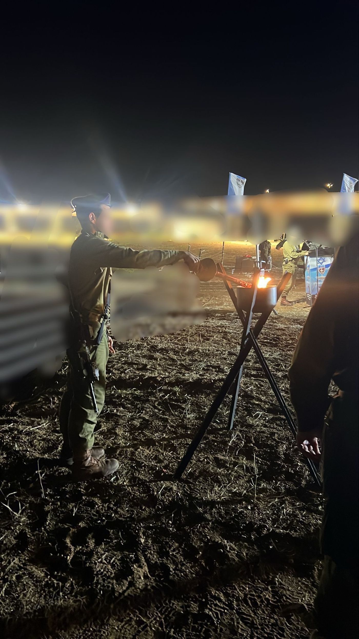 לפיד הזיכרון בטקס של חטיבת החשמונאים