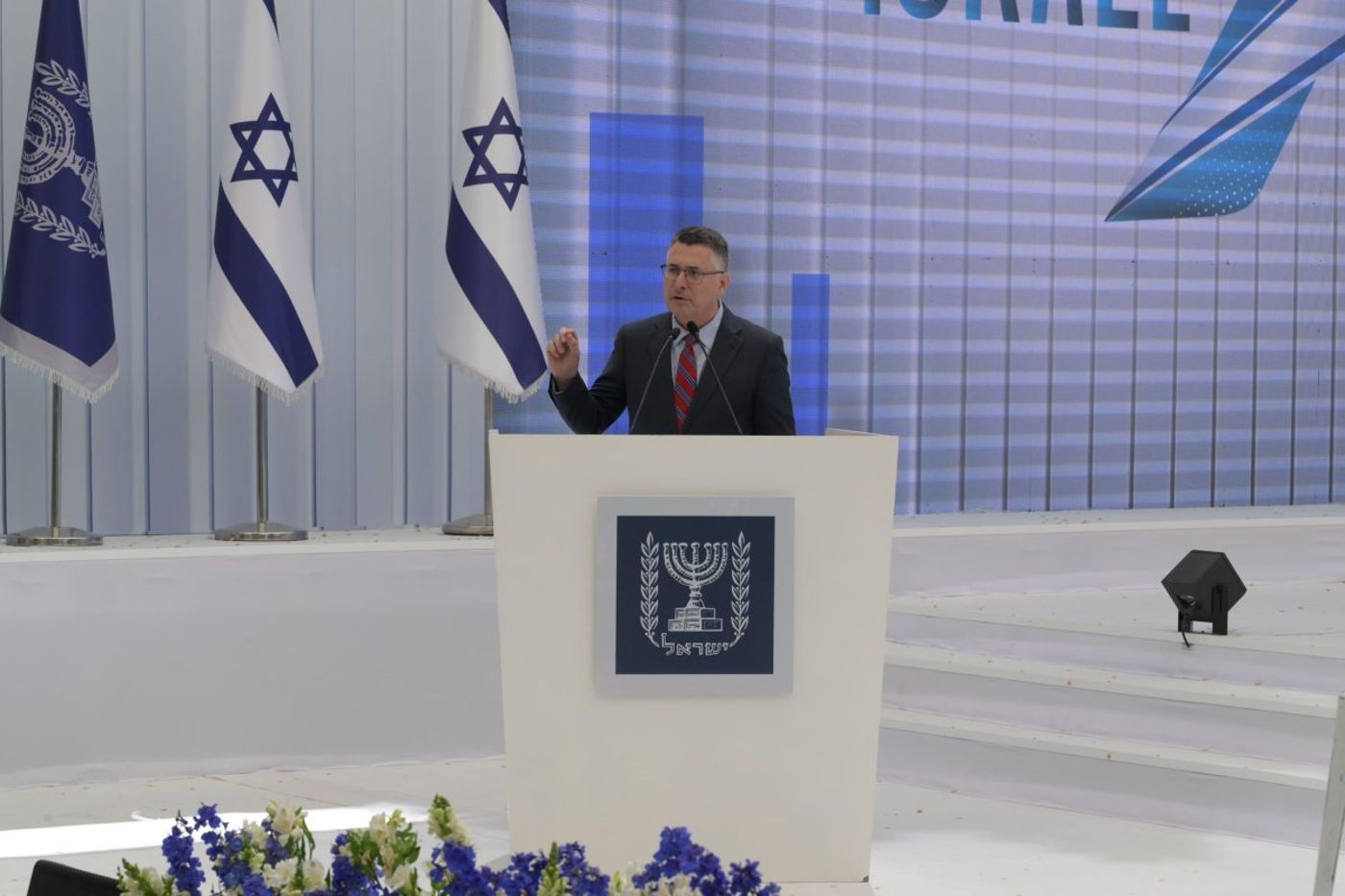 שר החוץ גדעון סער