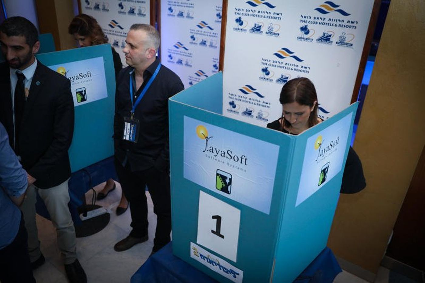 מדגם הליכודיאדה: השר הבכיר מתרסק; זו העשיריה הראשונה בליכוד
