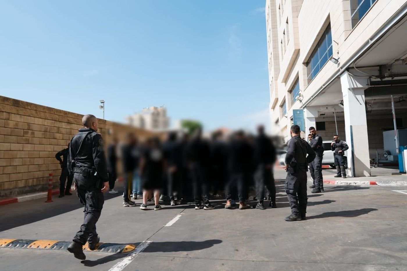 האוהדים שנעצרו