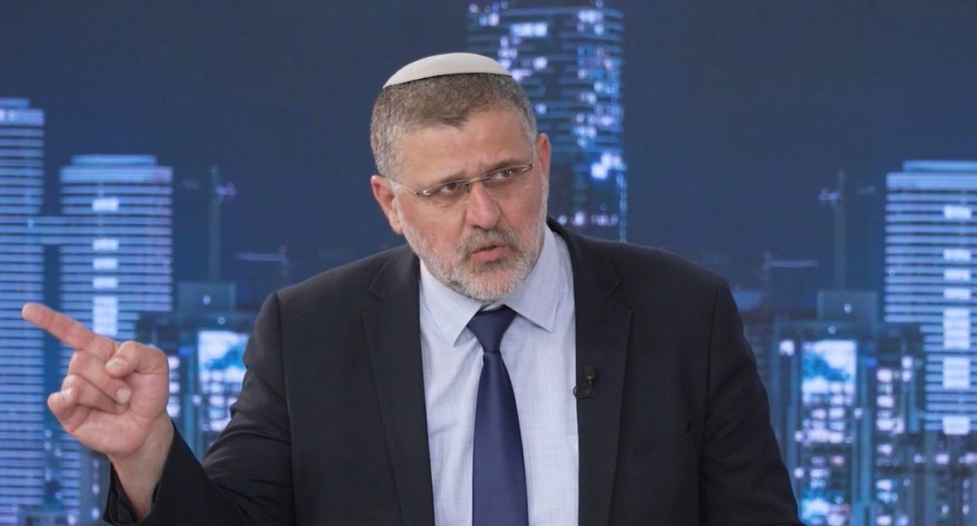 ח"כ אביחי בוארון בכיפות ברזל