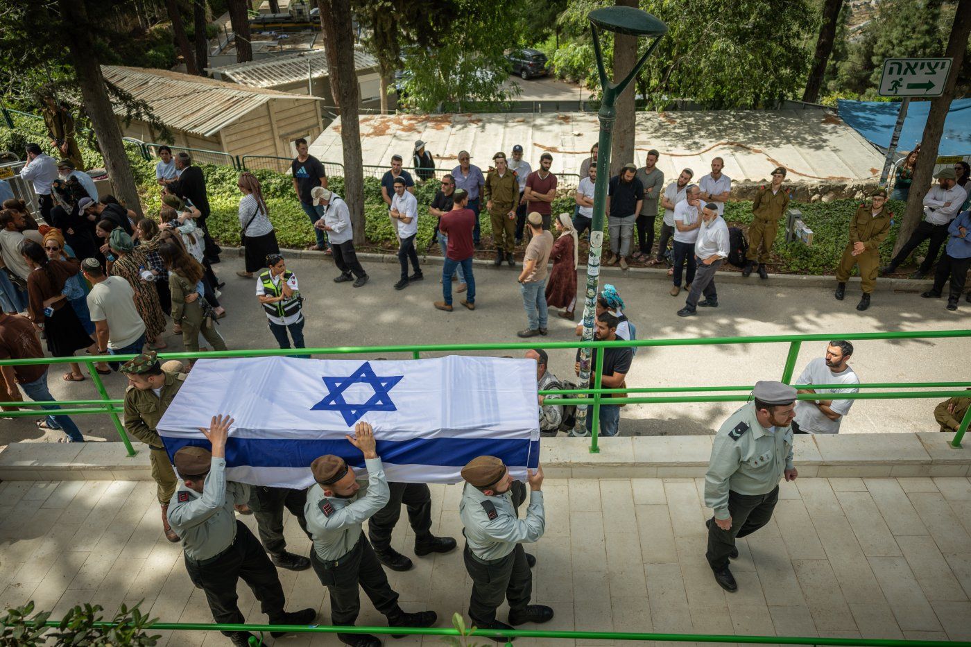הלווייתו של מעוז רקנטי הי"ד