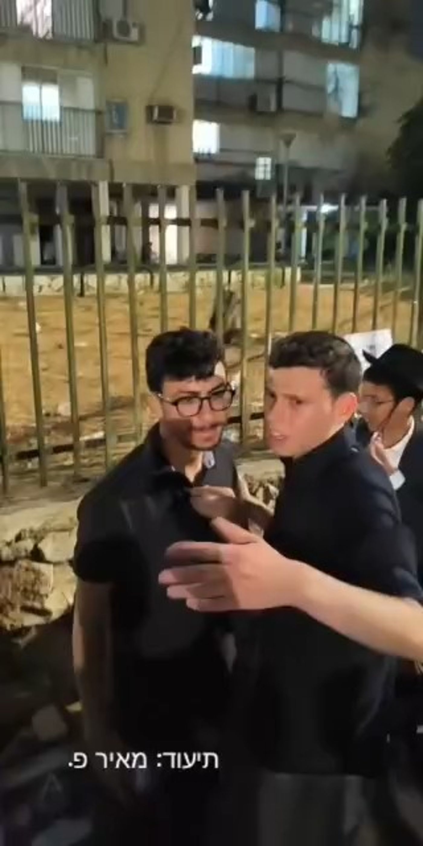 תיעוד: העיתונאים הישראלים הותקפו באלימות קשה בהפגנת החרדים
