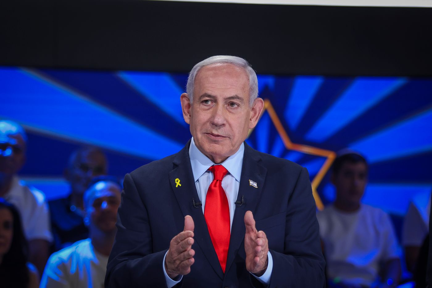 נתניהו באולפן הפטריוטים (ארכיון)