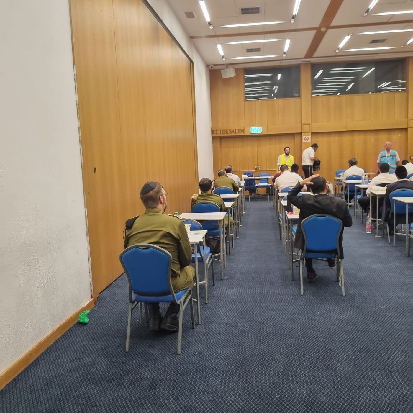 נבחנים ללשכת הרבנות