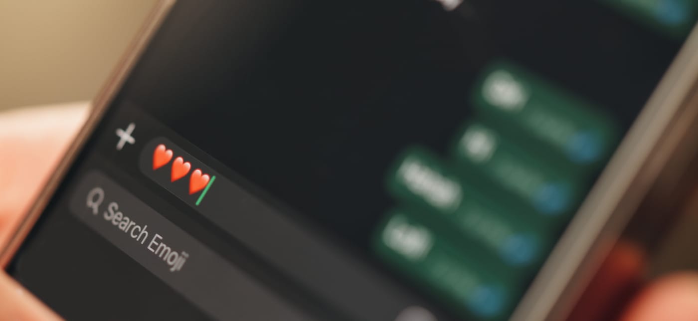 התכתבויות בצ'אט