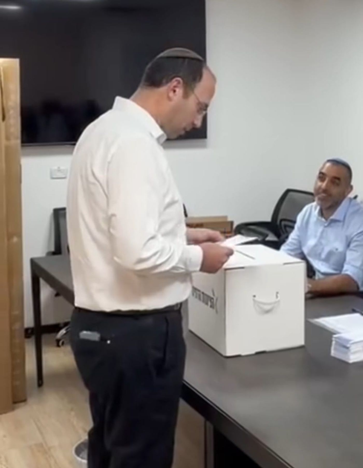 רוטמן מצביע במטה בפריימריז של הציונות הדתית