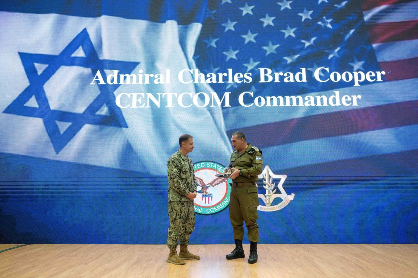 הרמטכ"ל מארח את מפקד פיקוד המרכז של ארצות הברית