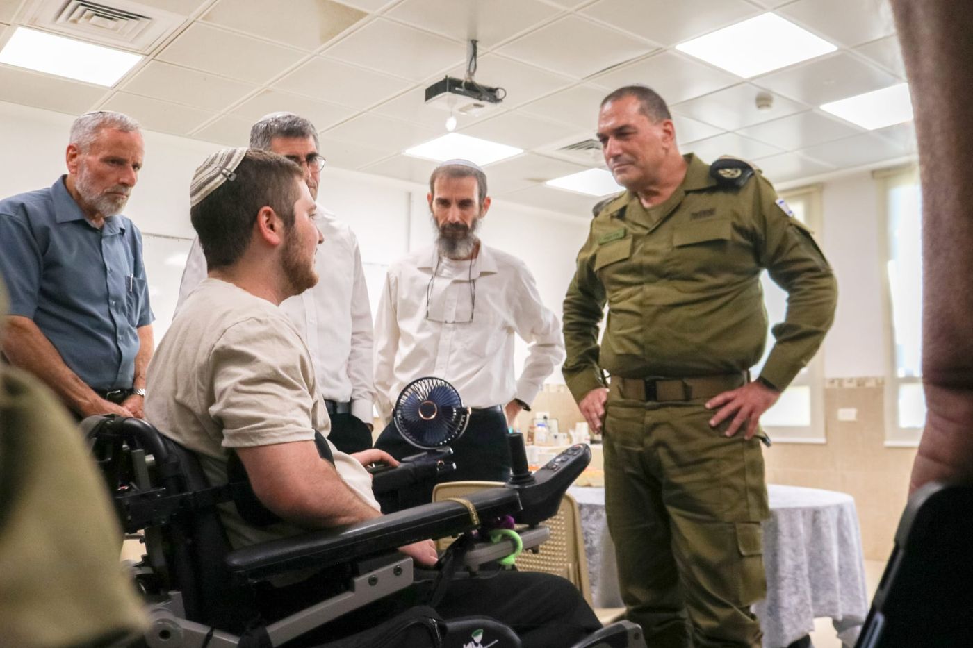 הרמטכ"ל עם פצועי המלחמה