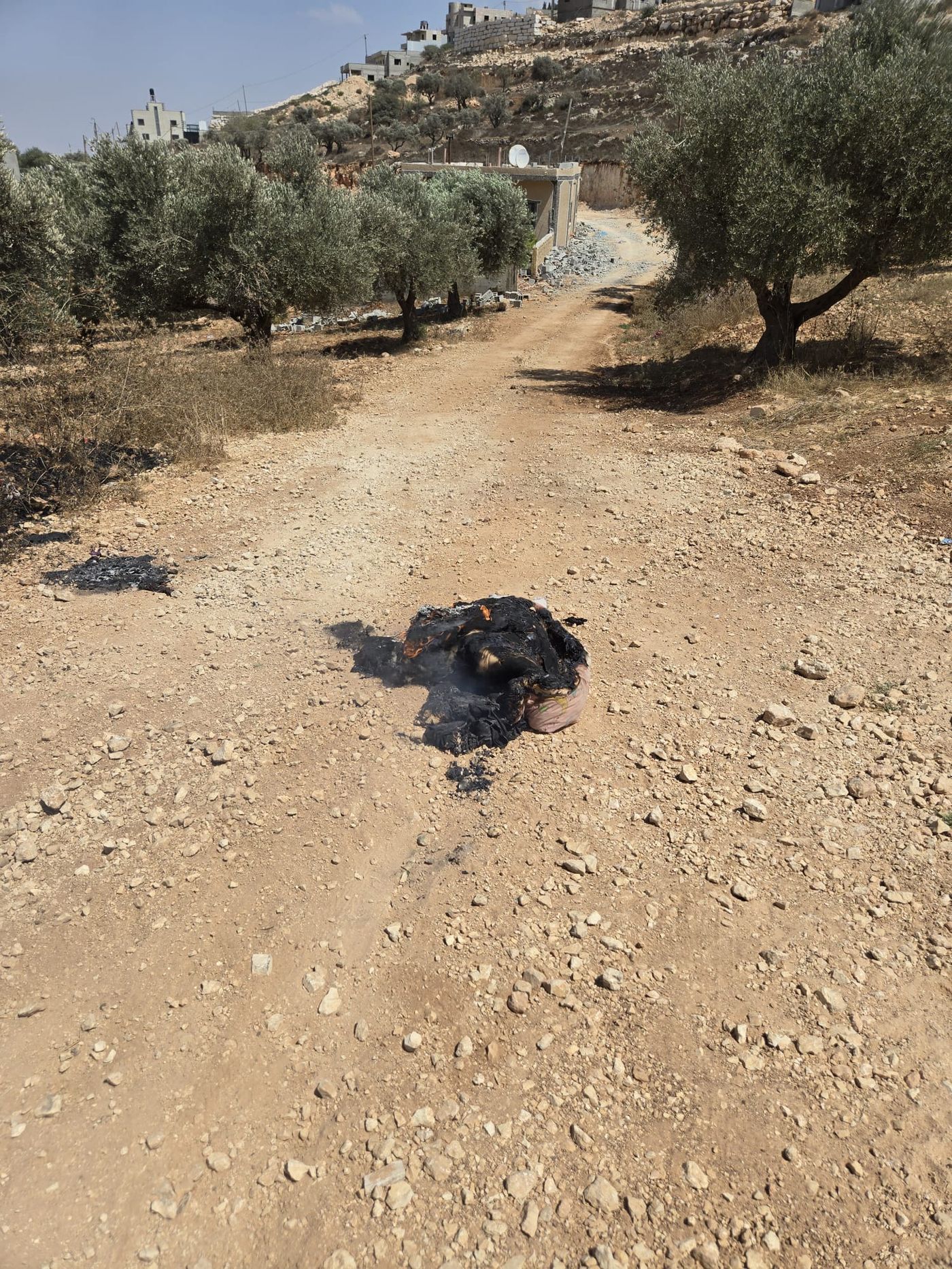 הצמיג השרוף בקוסרה