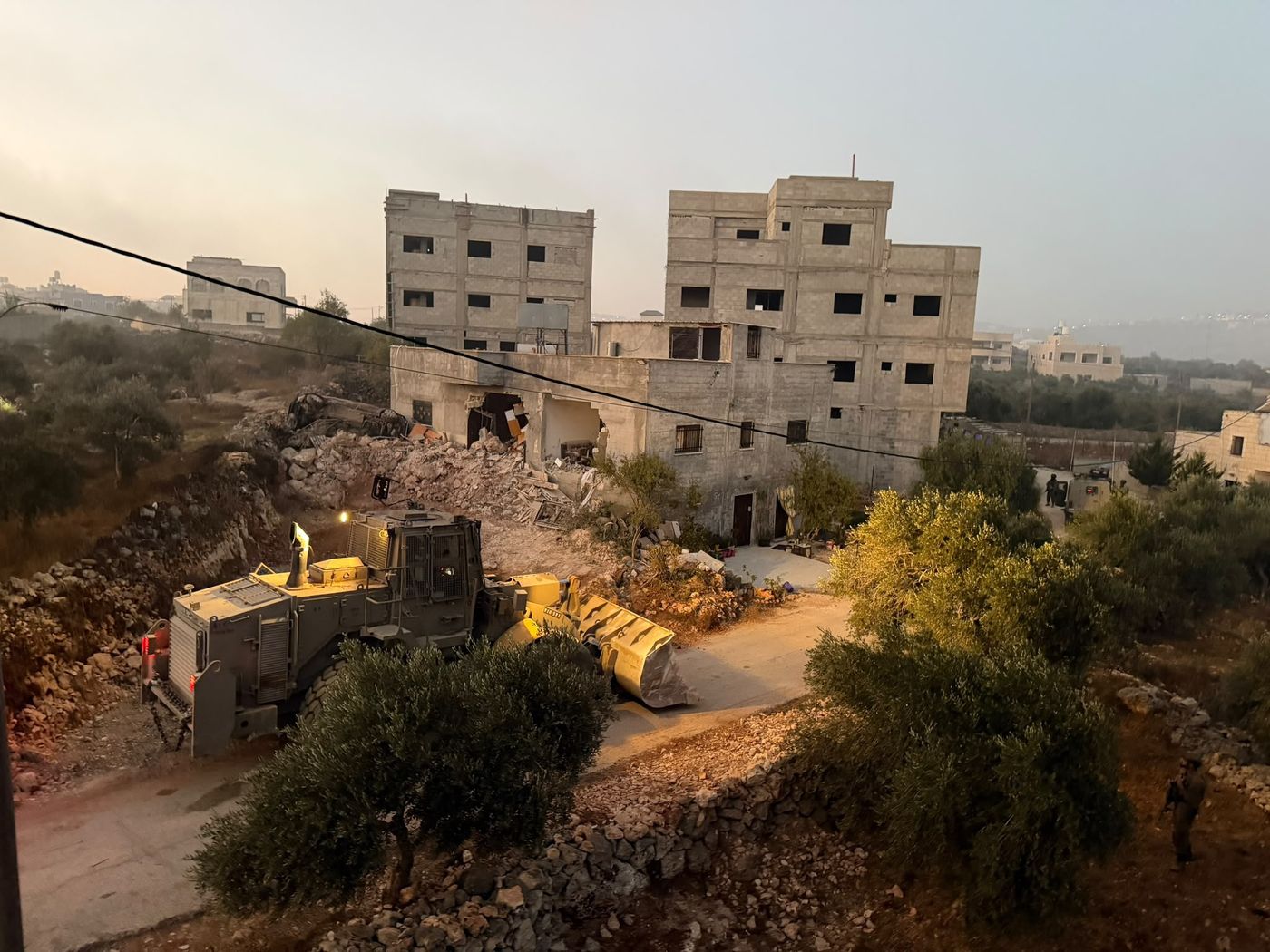 הפעילות בכפרים הפלסטינים
