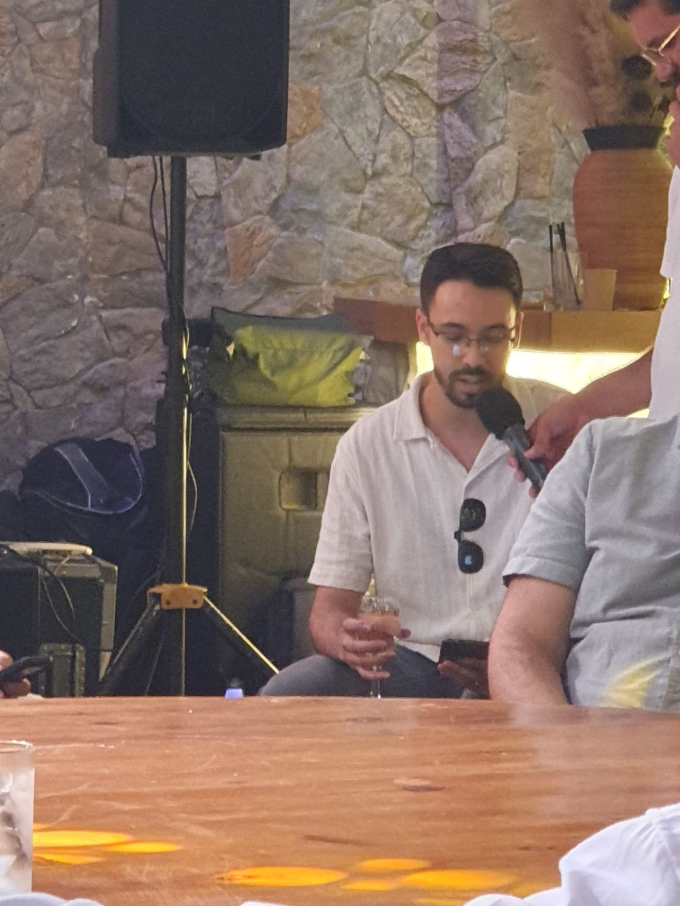 איתן קרנטמן מכובד ב"שבע ברכות" 