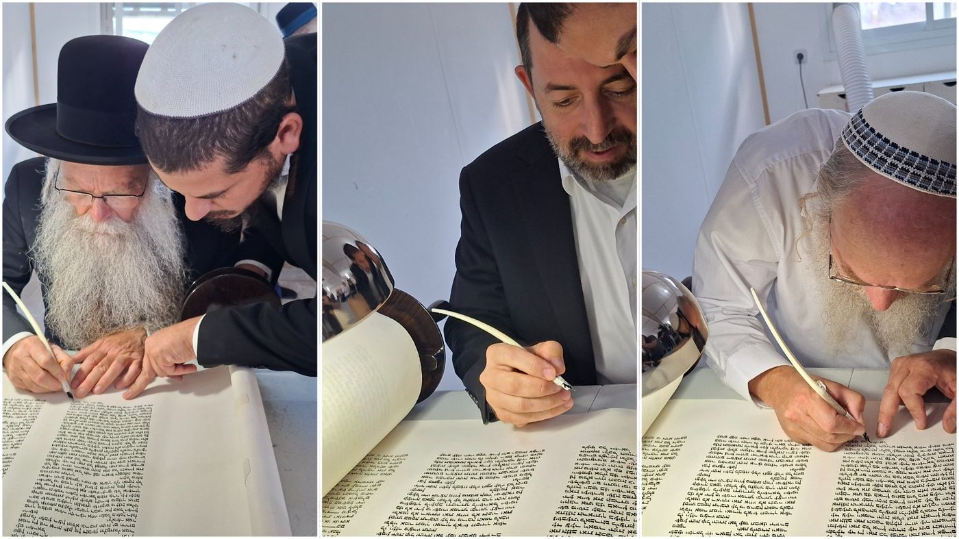 הרב דודי דודקביץ' הרב אהרן כהן והרב אלישמע כהן בכתיבת ספר תורה בחומש