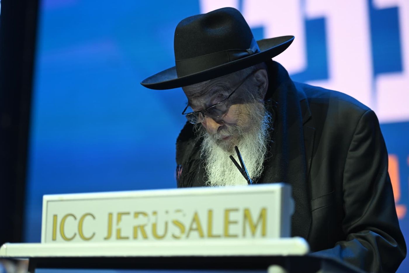 הרב טאו