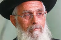 הרב אריאל נגד צהר: "עשה טעות נוראית וחטא במטרתו"
