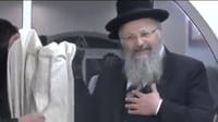 מדהים: סיפור הגלימה של הבבא סאלי; צפו