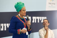 חנה קטן לסרוגים: דמגוגיה זולה, אבל פתח לדיון אמתי