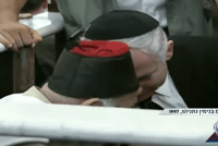 גבאי שוב מטעה• מה נתניהו באמת אמר לרב כדורי? צפו