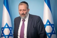 אריה דרעי על אלי מויאל: "הוא צריך טיפול"