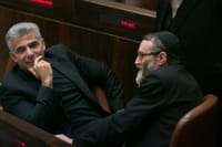 בשת"פ עם לפיד: סערה בעקבות הצעת חוק של גפני