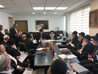 הרבנים הראשיים ורבנים סרוגים נגד ועדת ניסים