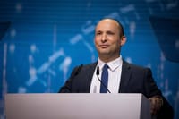 בנט פרק את הבית היהודי והגיע לאסוף אותו בחלקים