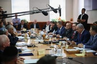 פה אחד: חוק המצלמות עבר בממשלה
