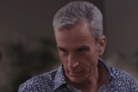 מחוץ למסך: התפקיד החדש של אברי גלעד
