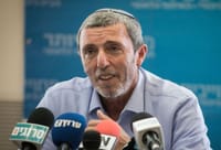 ללמוד ממשה גפני: 5 הערות על סערת הרב פרץ