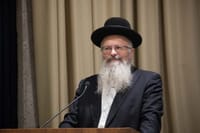 הרב אליהו: עצרת תפילה בעקבות התפשטות הקורונה