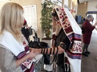 באישור סמוטריץ': נשות הכותל הקימו דוכן תפילין