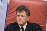 השופט עמית: אני נעלב בשביל העדה האתיופית