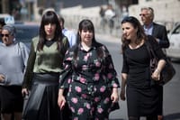 ניקול מאייר ודסי ארליך, מהמתלוננות נגד לייפר