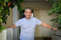 "סכנה לשלום בית": ינון מגל צייץ ועורר סערה ברשת
