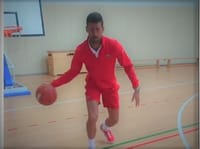 ג'וקוביץ' מאתגר את לברון ג'יימס: בוא לאחד על אחד